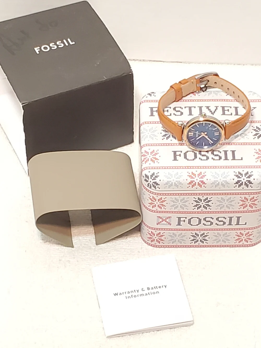 Fossil Carlie Women's Quartz Watch Blue Dial Mini Leather Gold Tone Bezel NEW